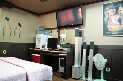 Movie Motel Jinju Oda fotoğraf
